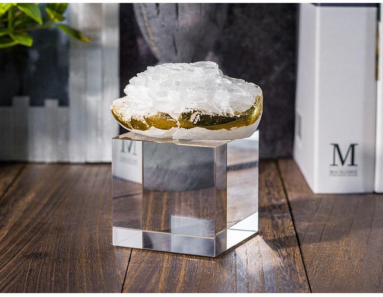 Luxurious Crystal Ore Ornaments: Natural Stone Decorations for Model Rooms, Hotels, and Creative Soft Furnishings