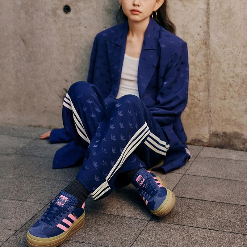 Adidas Originals Solid Color Logo Jacquard Casual Tracksuit Women Tracksuit Navy IX0935