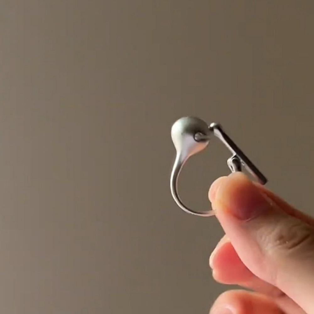 Alloy Open Ring Wooden Fish Shaped Design Stress Relieving Toys High Quality Weird Toys