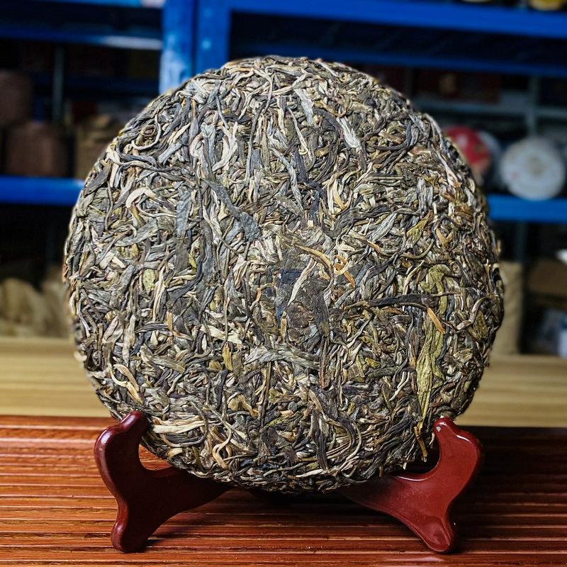Yunnan Pu'er Raw Tea Cake Xishuangbanna Namenghai Qizi Century-Old Tree 357g