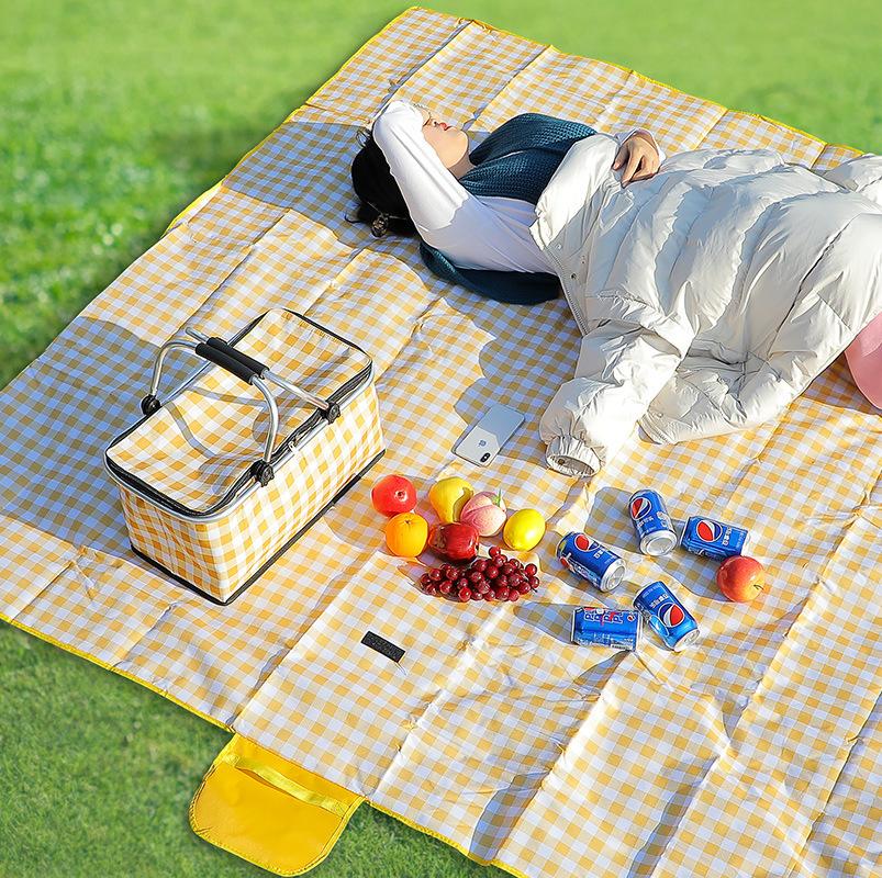 Large Capacity Insulated Picnic Basket - Portable, Foldable & Leak-Proof Aluminum Foil Bag for BBQs, Camping & Travel