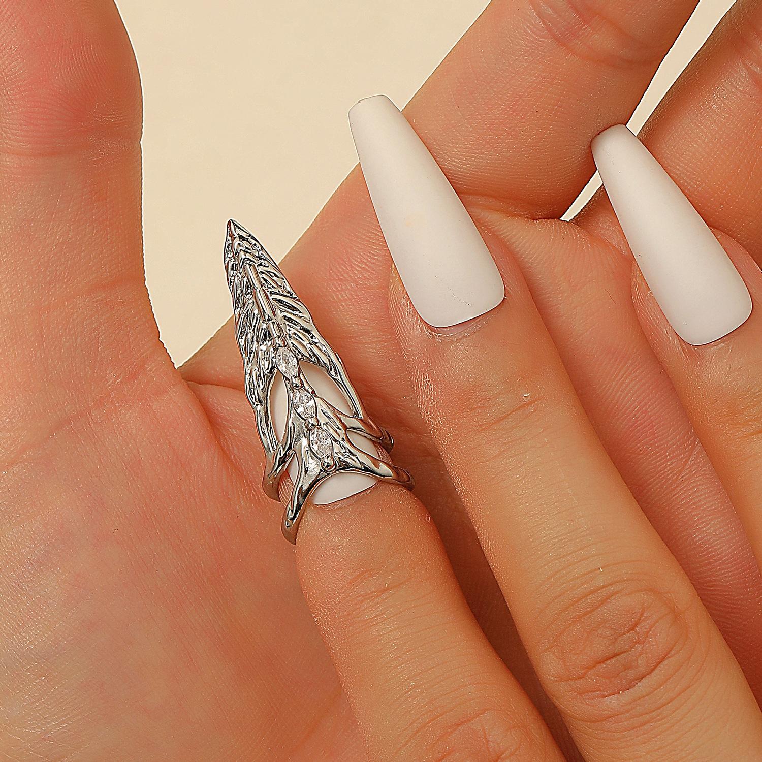 

Gothic Punk Inlay Zircon Geometry Fingernail Opening Ring for Women Personality Stainless Steel Nail Covers Joint Ring Jewelry resizable