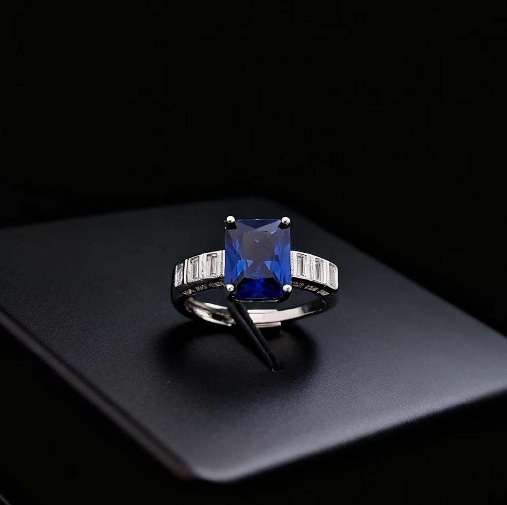 Modeschmuck Schmuck Rechteck Zucht Smaragd Ring Persönlichkeit Quadratisch Hochkohlenstoff Diamant Farbe Schatzring Damen