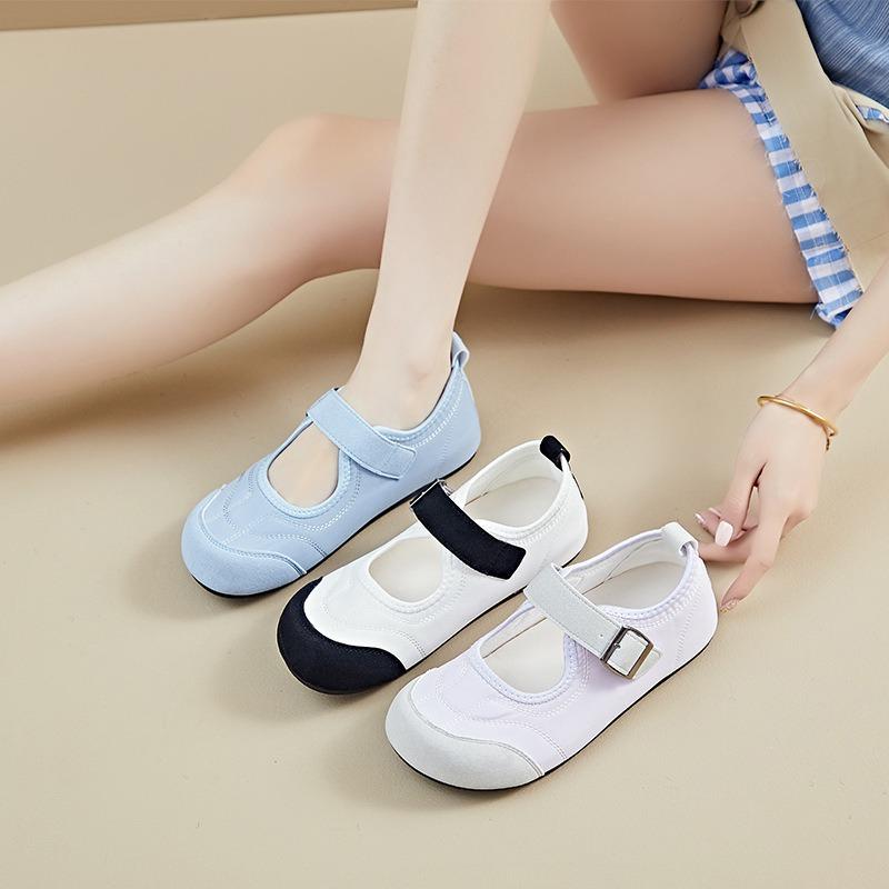 New Breathable Shoes Velcro Flat Loafers Casual Shoes