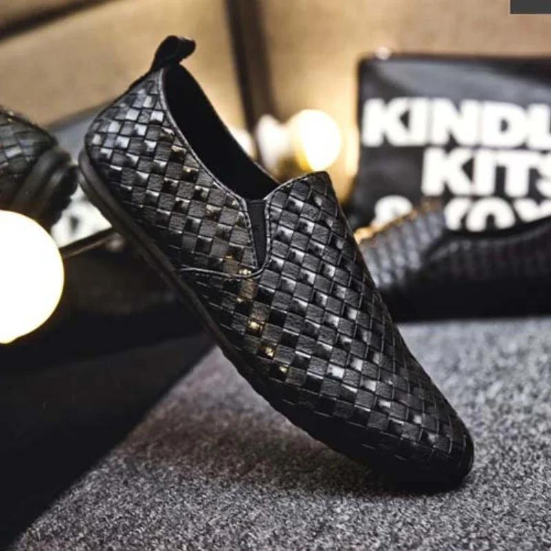 Fashion 2024 New Men Casual Shoes Fashion Light Men Loafers Moccasins Breathable Slip on Black Driving Shoes Plus Size Zapatillas Hombre