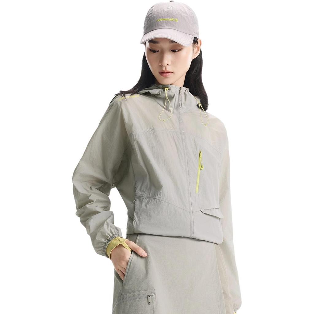 Li Ning Outdoor CF Leicht Kühlendes Gefühl Wasserabweisend Dry UPF 50+ Mit Kapuze Sonnenschutz Windjacke Damen Oberbekleidung Rauchgrau AFDW216-3