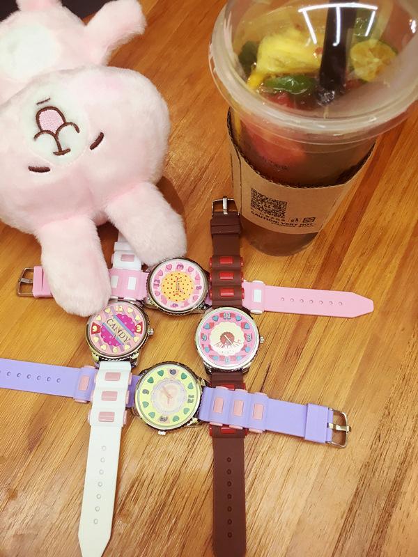 UTHAI CE58 Modetrend Herrenuhr Einfache Farbe Candy Student Quarzuhren Damenuhr Lässige Partneruhr Uhren für Frau