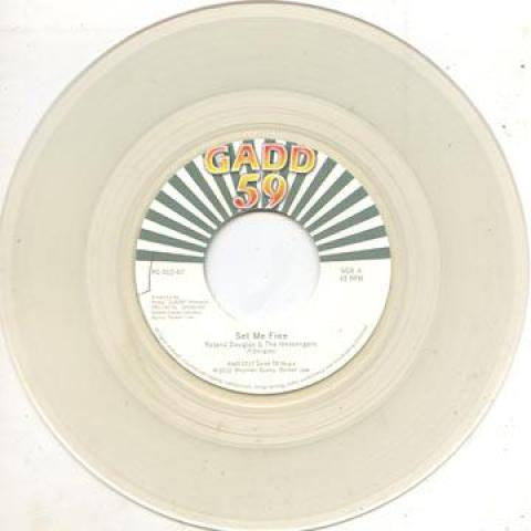 

7-дюймовая пластинка ROLAND DOUGLAS, MESSENGERS / WOOLIG - Set Me Free (Цветной винил) (Фото PG01207 Gadd 59 2012 Великобритания Регги, Ска и Даб Б/У