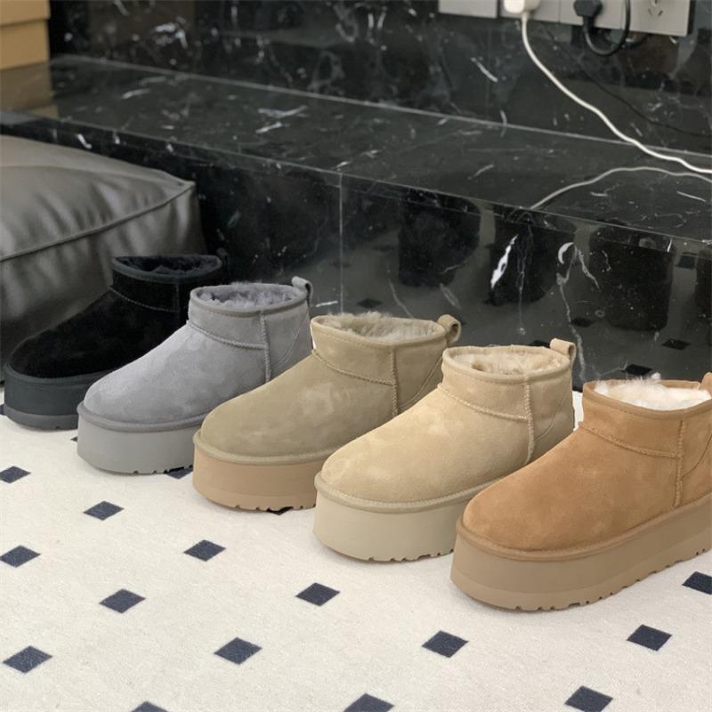 Snow boots thick-soled winter new sheepskin fur integrated plush heightening short boots warm wool boots women