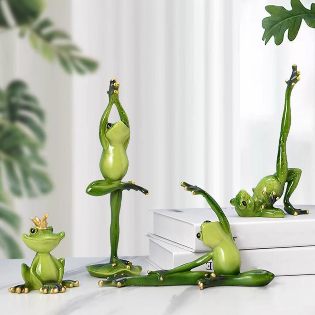 Cartoon Couple Frog Figurine Yoga Frog Statue Resin Sports Frog Sculpture Home Office Desktop Decoration Ornament