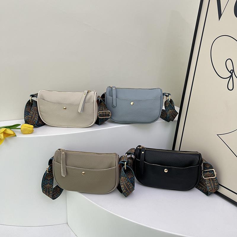 Genuine Leather Women's Bag Crossbody Bag, High-end Retro Small Square Bag, Fashionable Commuting Single-shoulder Bag