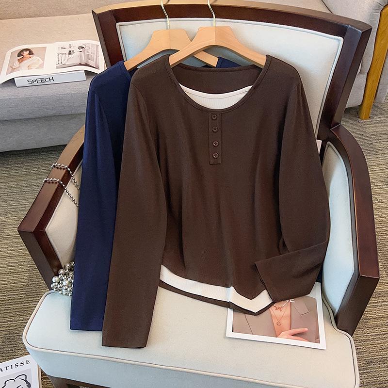 

2025 Осень Универсальный Большой Размер Стройнящий Цветовой Блок Топ из Двух Частей 4XL (140-160 Jin)