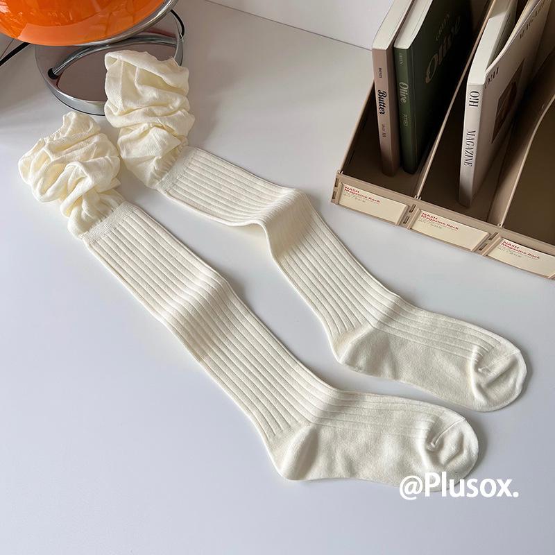 Lazy Style Over-the-Knee Women's Socks: Autumn/Winter White & Grey Scrunch, Thigh-High, Calf Boot Socks, Cotton, Japanese JK Style.