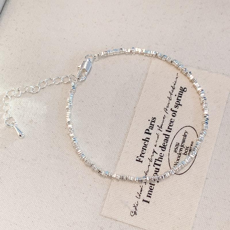 

Exquisite S925 Silver & Pearl Bracelet: Women s Light Luxury Niche Jewelry