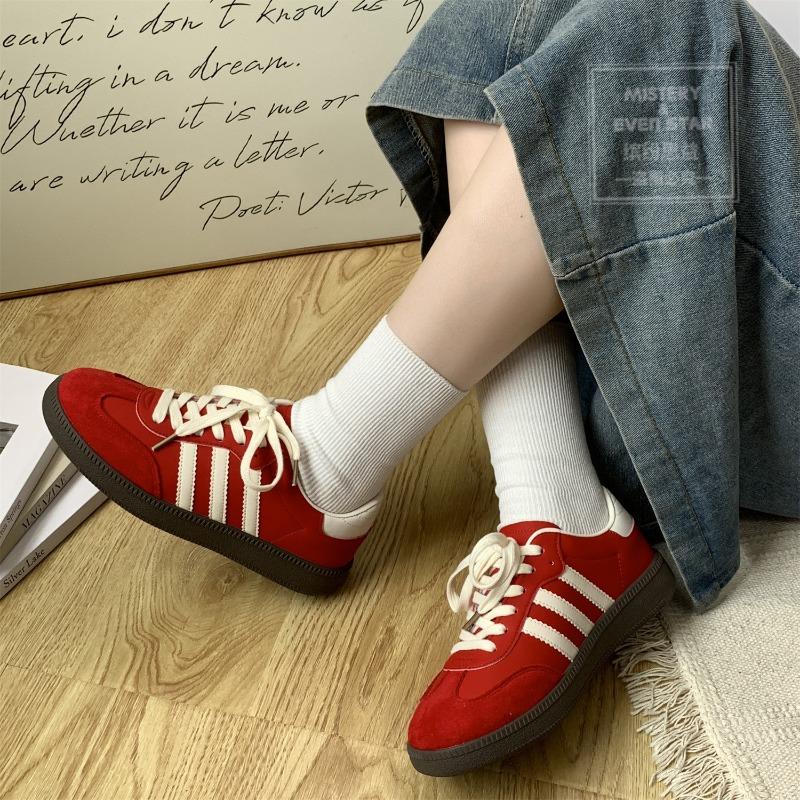 Autumn new women's shoes retro casual versatile white shoes 5605
