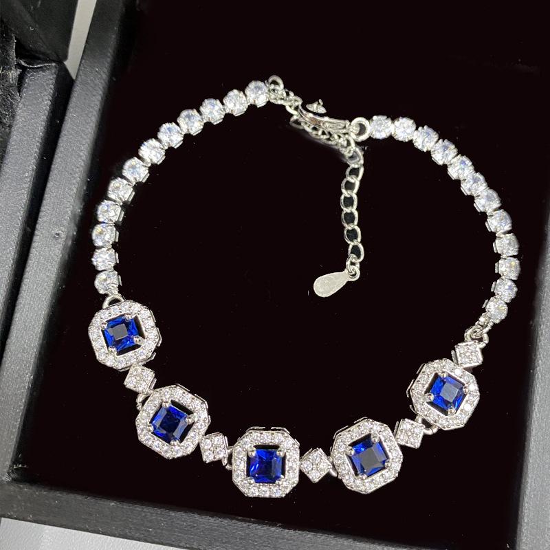 Versa Simulation Jewelry Micro-Set Green Diamond Plated White Gold Bracelet Multi-Colored Treasure Hand Jewelry Woman