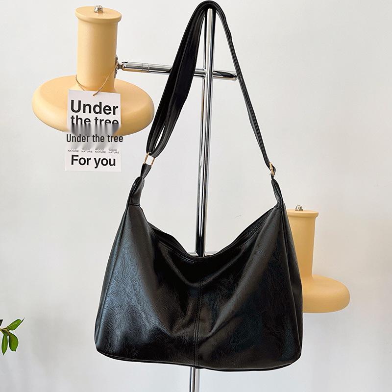 

Женская мягкая полиуретановая сумка на плечо - Осень/Зима 2023, Ретро стиль, Универсальная корейская кроссбоди