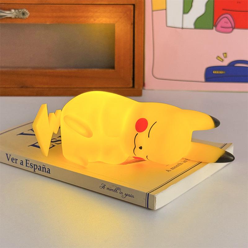 Cute Cartoon Night Light Dormitory Bedroom Bedside Lamp Room Decoration Luminous Ornament