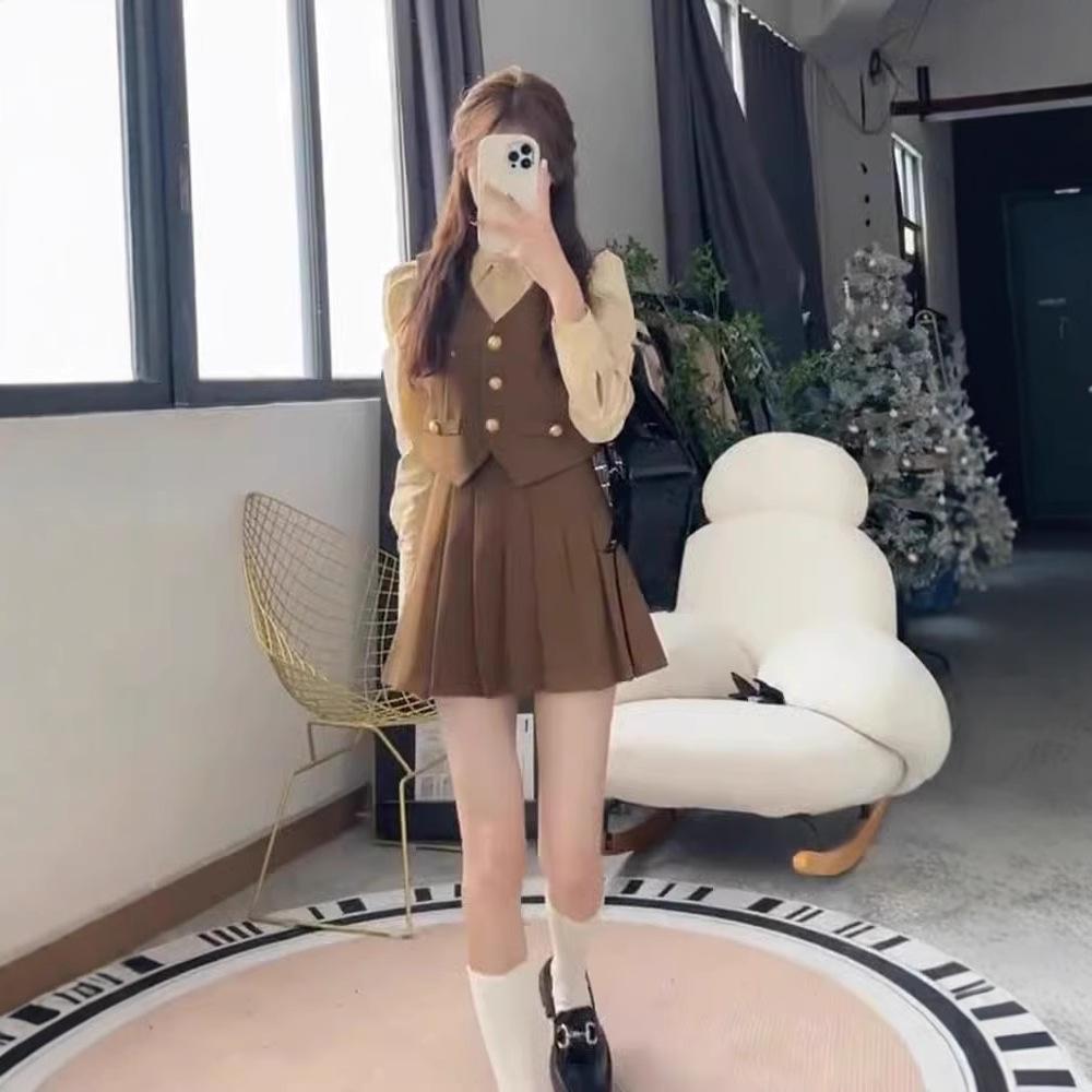 Women's British College Style Autumn Suit: Striped Shirt, Vest, and Pleated Skirt Three-Piece Set