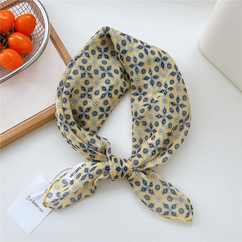 55 Floral Small Silk Scarf: Spring/Summer Korean Fashion Headscarf, Decorative Hairband, Paisley Neckerchief