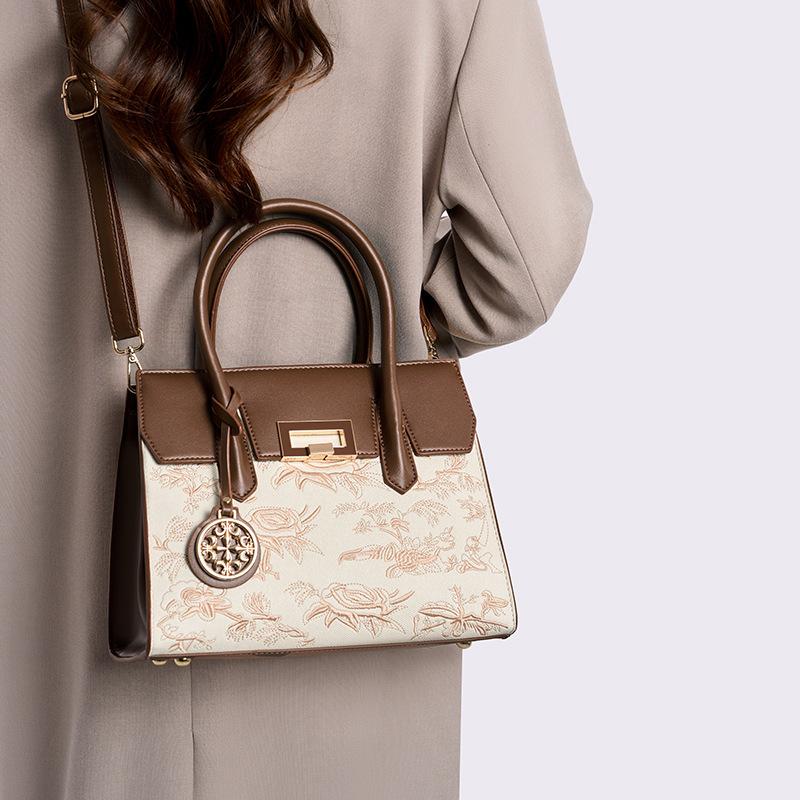 

Versatile Portable Fashion Women S Shoulder Messenger Bag Big Bag Summer