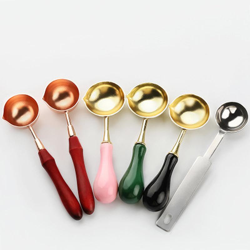 1 Pcs Anti-Hot Sealing Wax Spoon Wood Handle Retro Wax Stamping Spoons Invitation Cards Decorative Stamps Craft