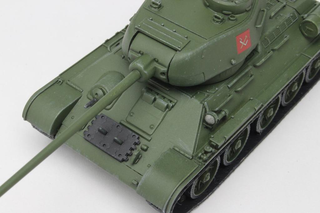 Dragon Girls & Panzer Movie 1/72 T-34/85 Pravda High School Plastic Model GP72-11