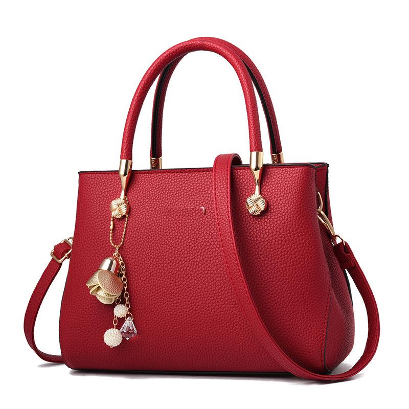 Large Capacity Shoulder Messenger Bag Large Bag Women's Autumn New Women's Bag Korean Version Versatile Atmospheric Portable Fashion