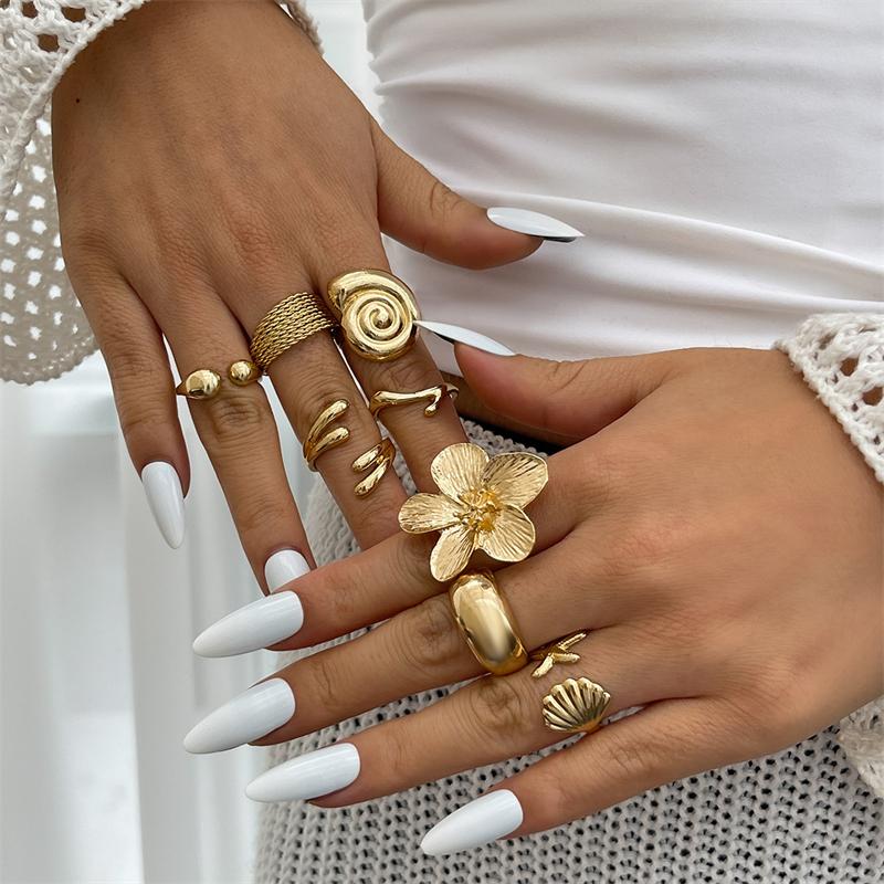 

8Pcs/Set Bohemian Vintage Open Joint Ring For Women Vacation Beach Style Metal Petal Flower Starfish Knuckle Ring Party Jewelry