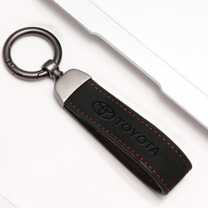 

Leather Car Logo Key Rings Keychain For Toyota Hilux Aygo Yaris Ractis Corolla Camry Rav4 Cruiser CHR Auto Key Chain Accessories