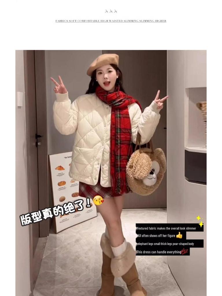 Women's A-line Plaid Retro Red Short Skirt - Autumn/Winter Petite Wool, Hip-hugging