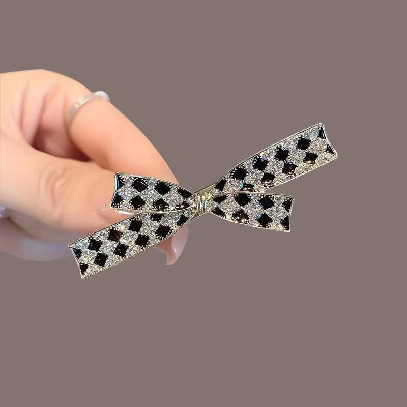 Elegant 2025 Korean Bow Pearl Rhinestone Hair Clip - Internet Celebrity Style