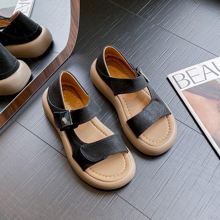 

Thick-soled Velcro Roman sports sandals women s summer 2025 new models, versatile and not tired beach sandals 35