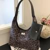 2025 New Retro Leopard Print Premium Sense Large Capacity Underarm Bag Casual Commuter Tote Bag Shoulder Bag