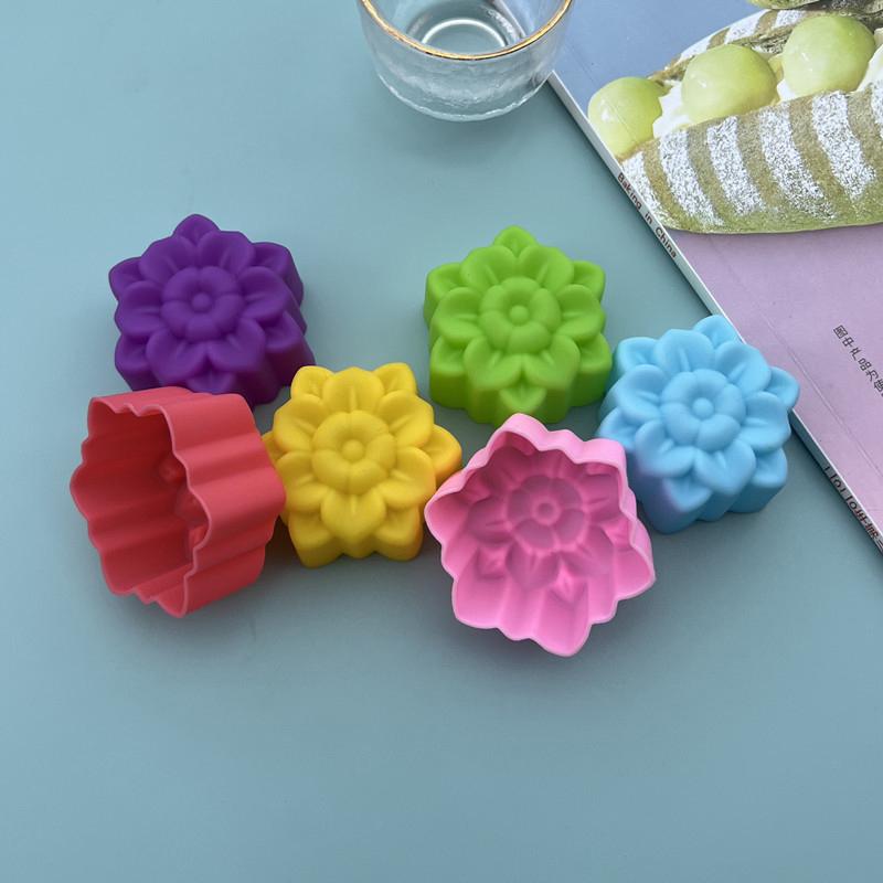 5Pcs 5Cm Various Flower Designs Silicone Mold Chocolate Pudding Ice Mould Cupcake Cake Tools Diy Mini Soap Candle Molds