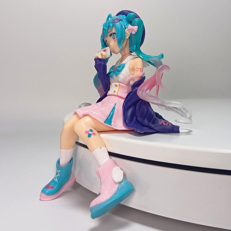 13.5cm Hatsune Miku Figure Pink Sakura Action Sitting Position Anime Model PVC Gift Car Decoration Doll Model Kids Toys For Fans