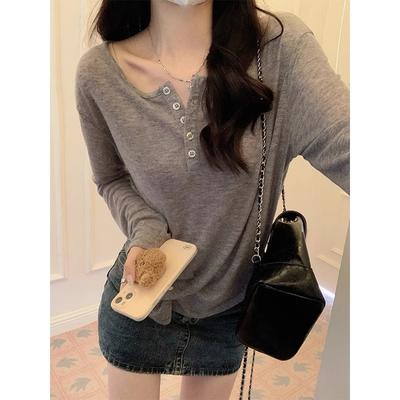 Kore tarzı bol salaş stil uzun kollu kadın tişörtü ilkbahar yeni tasarım yarım açık yakalı seksi saf arzu dış üst