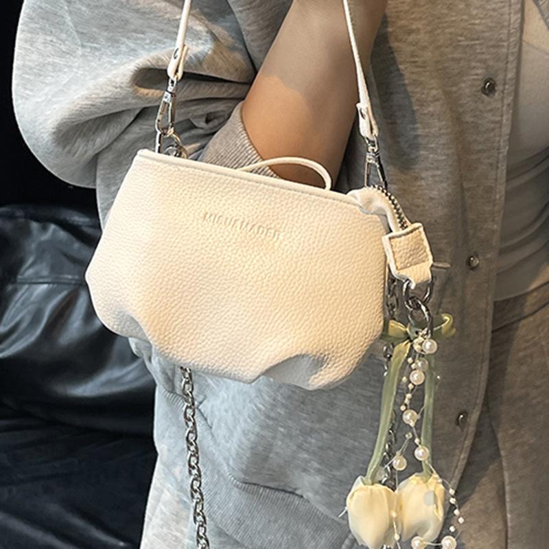 Summer Fashion Underarm Bag with High Appearance Level Light Luxury, Niche and Stylish Crossbody Small Square Bag