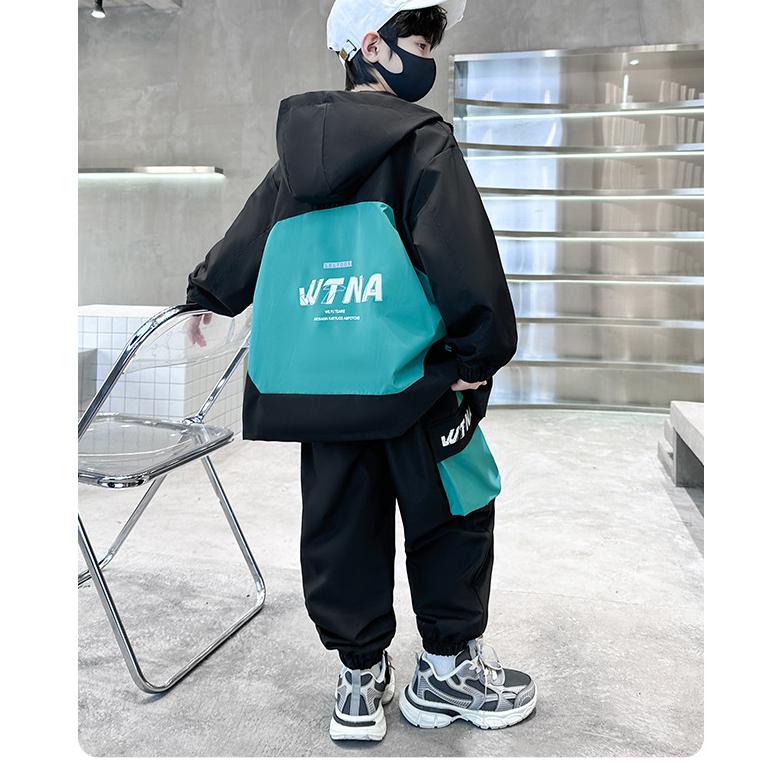 Boys' Spring and Autumn Suits, Children's Spring Hooded Jackets, Big Children's Cool and Handsome Two-piece Suits, Trendy and Cool