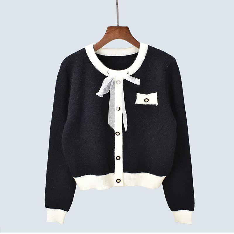 Classic Style Fashionable Stylish Niche Style Sweater Short Socialite Style Knitwear Base Outwear Tops with Skirt