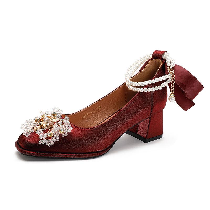 Square head high heels thick heel red wedding shoes pearl one-word strap middle heel Mary Jane shoes French bridesmaid shoes without tiring feet