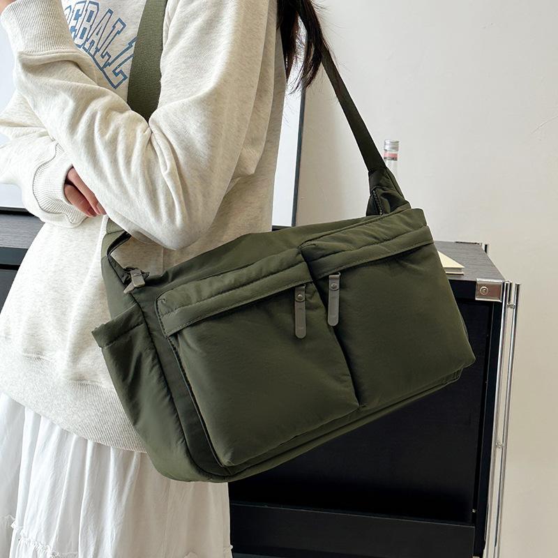 Day Single Casual Satchel Women's Shoulder Bag Messenger Bag Multi-pocket Anti-splashing Backpack Men's Commuter Computer Bag Dumpling Bag