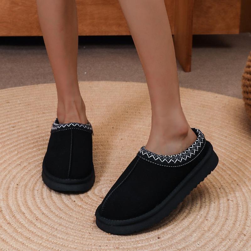 Mote Dame Snø Ankelstøvletter 2024 Nye Bomullssko Vinter Slip-on Komfortable Fortykket Luv Utendørs Varme Støvler Damesko for Kvinner