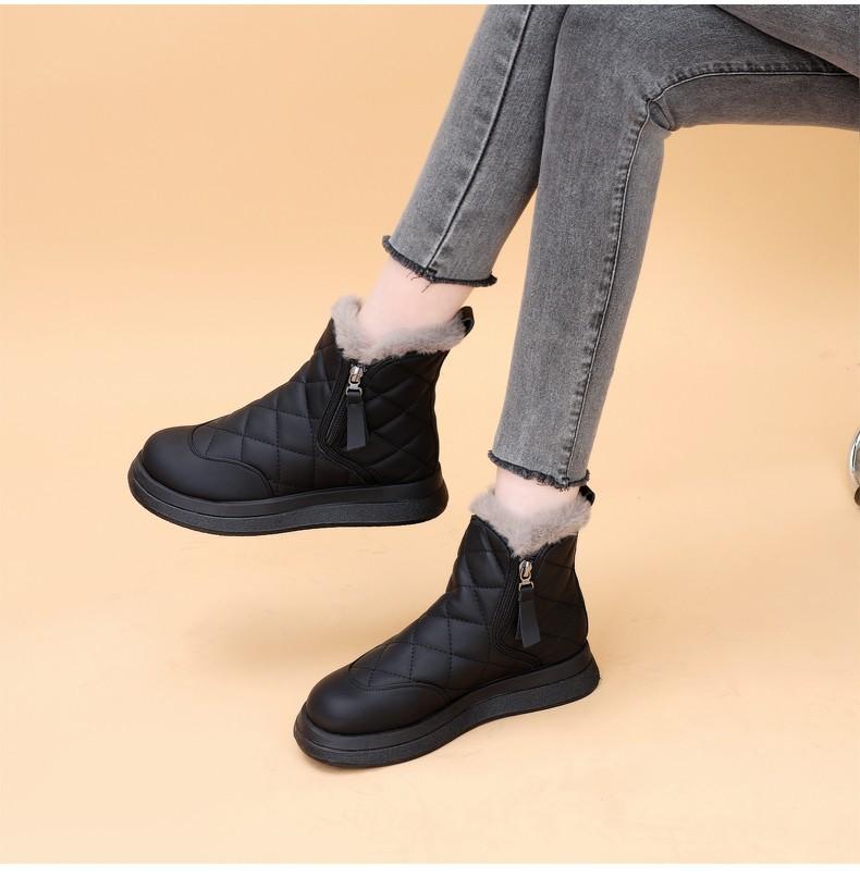 Snow Boots Women's 2025 New Winter Velvet Thickened Fluffy Warm Short Boots Soft Sole Non-slip Explosive Large Cotton Shoes