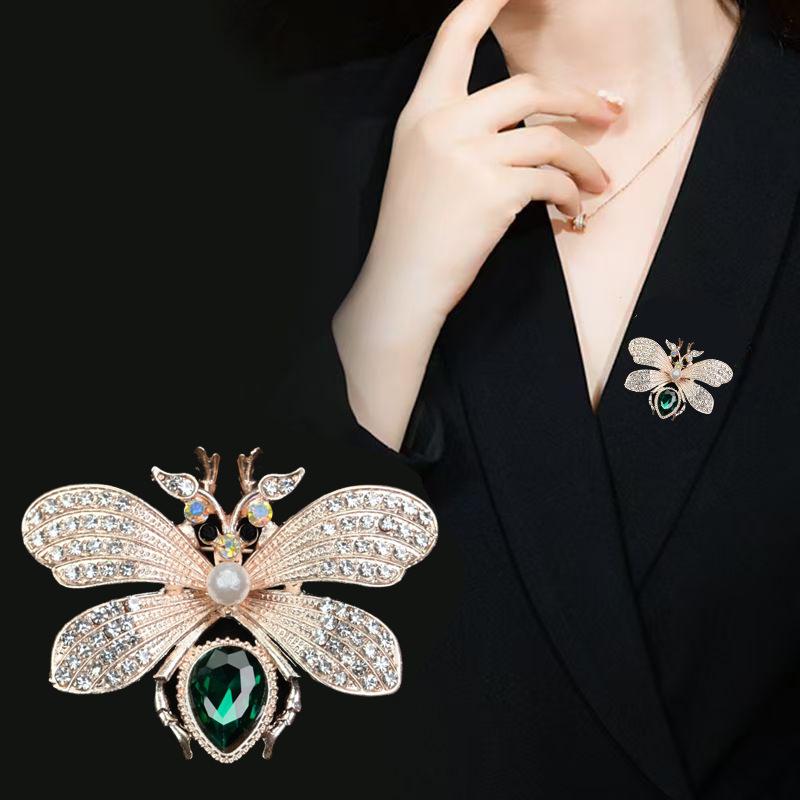 Bunte Retro Damen Korsagenbrosche - Elegante Anstecknadel im europäischen Stil