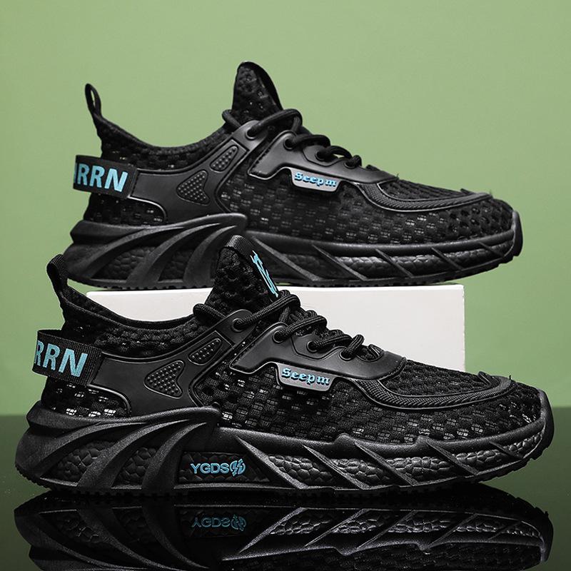 Summer Outdoor Sports Shoes Men's Shoes Large Mesh Breathable Mesh Shoes Wading Shoes Beach Creek Shoes Men's Casual Shoes
