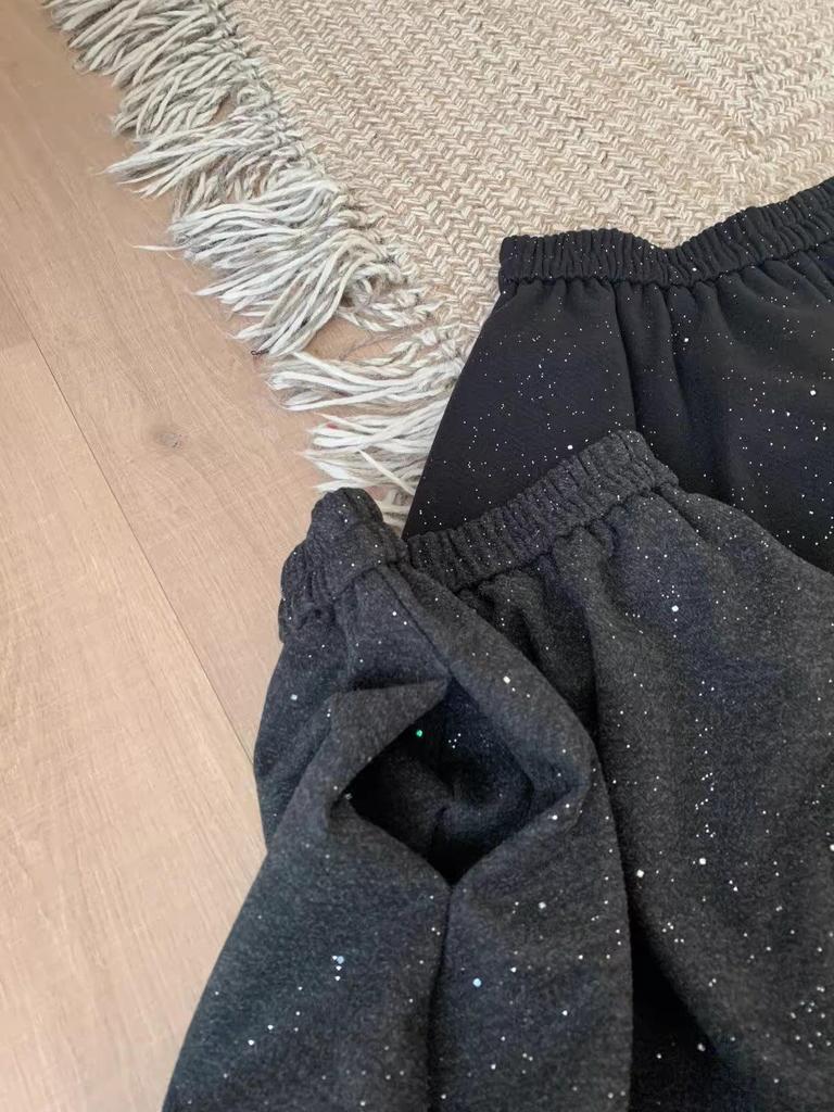 2025 Winter High-Waisted Woolen A-line Umbrella Skirt with Sequins: Slimming Mid-Length Women's Skirt