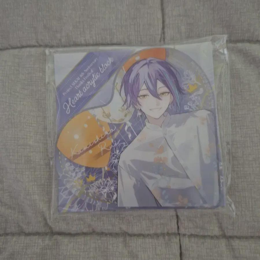 

Псека Процица 4-я годовщина День благодарения Акриловый блок в форме сердца Луи