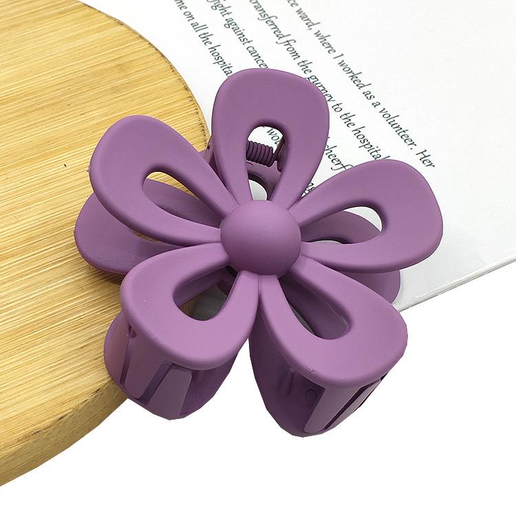 Matte Flower Hair Claw: Five-Petal Clip for Updo & Ponytail