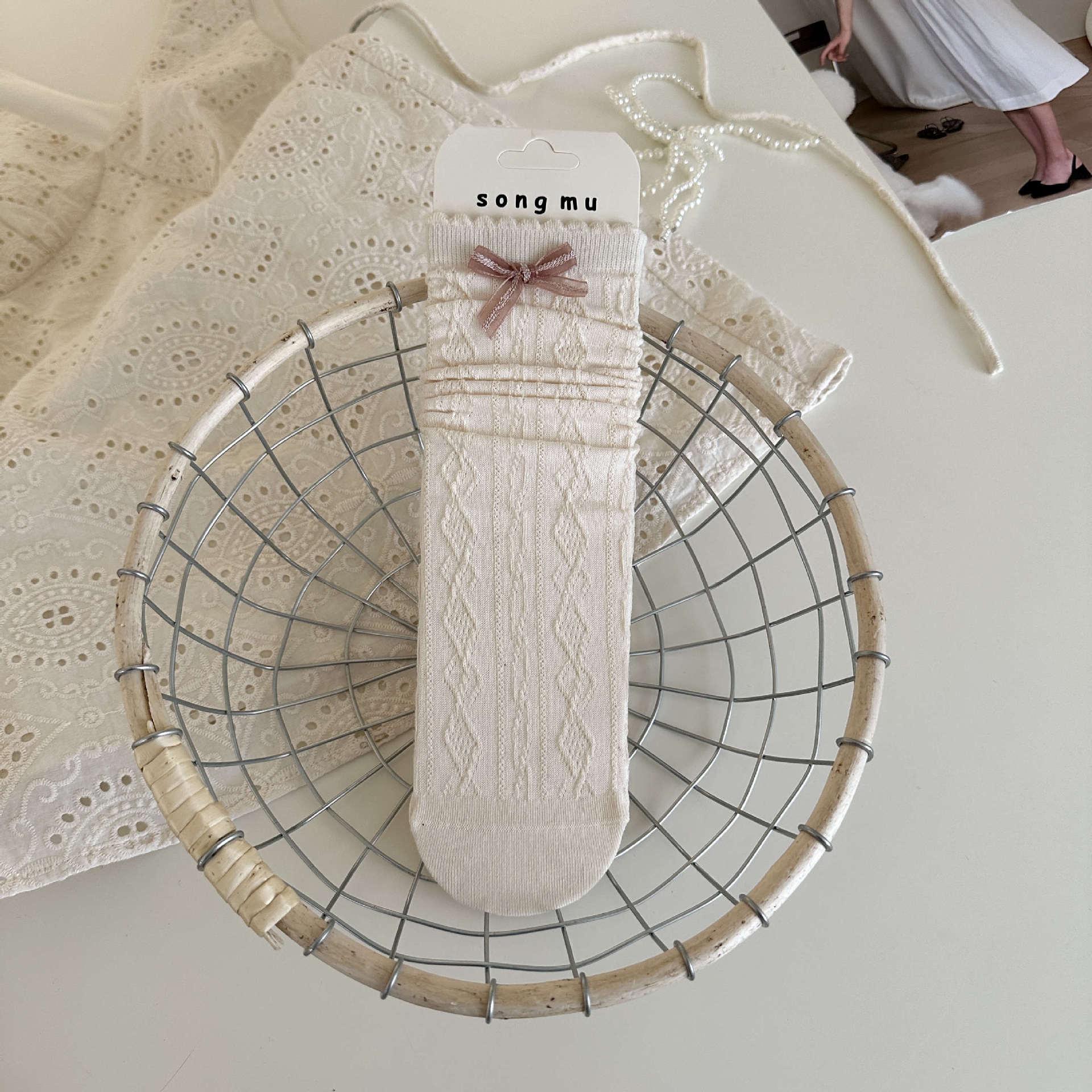 Women s White Lace Bow Dot Mid-Calf Mesh Cotton Socks